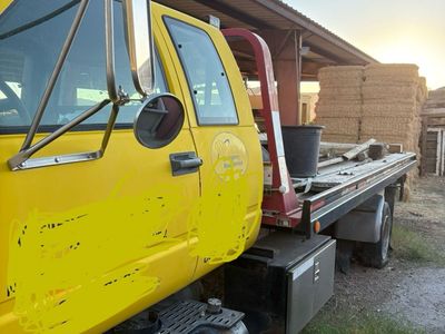 Jerr-Dan Rollback Tow Bed on Chevy 6500 Truck - Cat Diesel Engine, Functional Bed