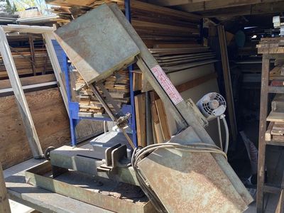Metal Cutting Bandsaw