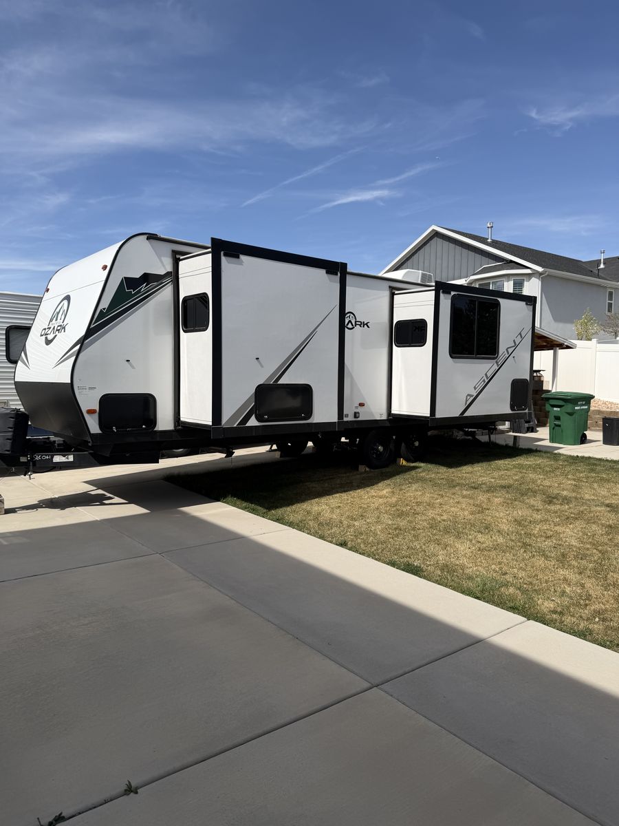 2023 Forest River Ozark 2670RKX