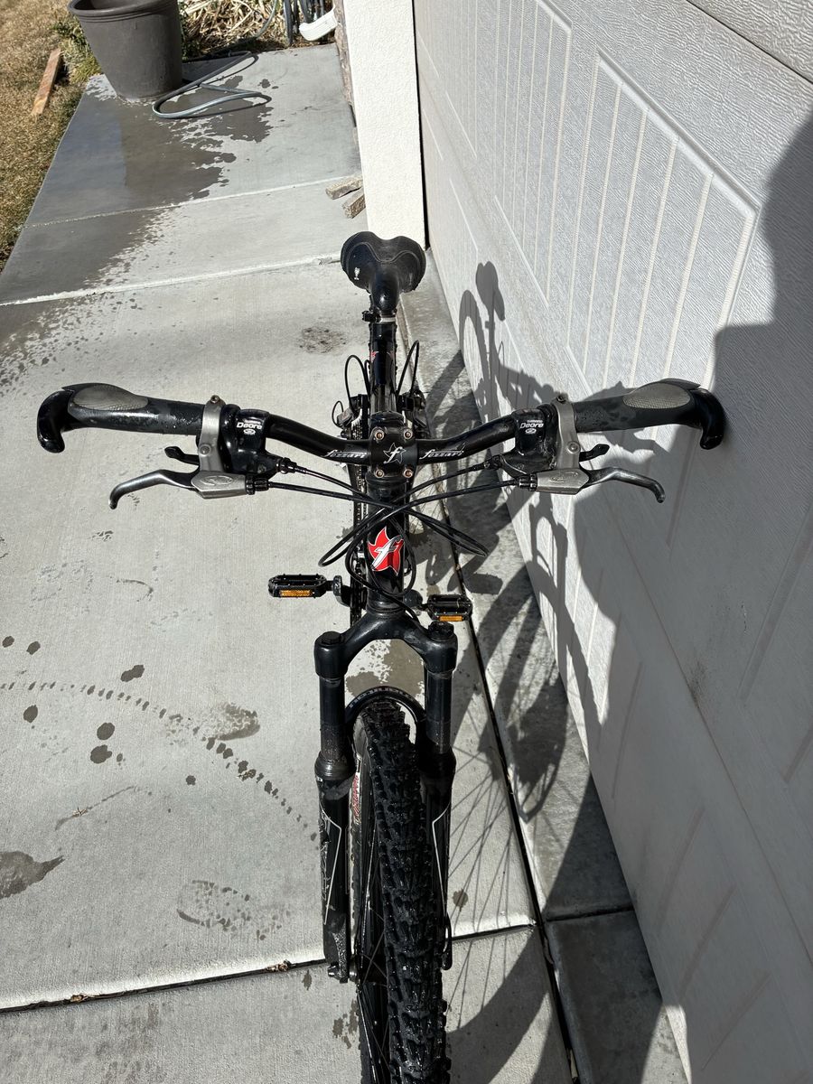 Mountain bike 