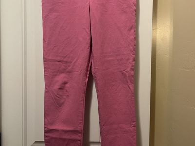 Old Navy slim fit pixie pants size 10 tall