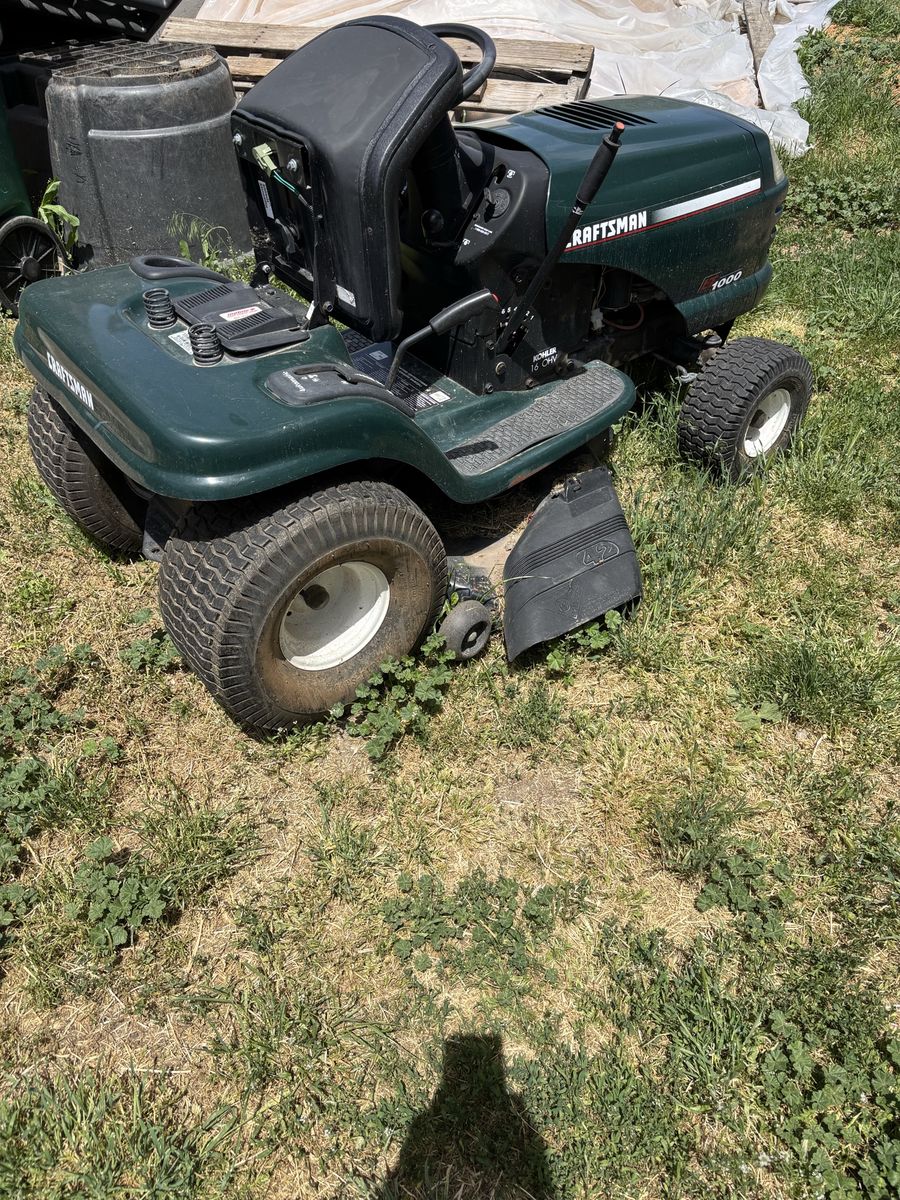Riding Lawnmower