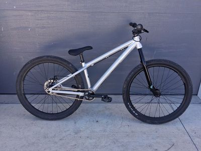 GT labomba 26" dirt jumper