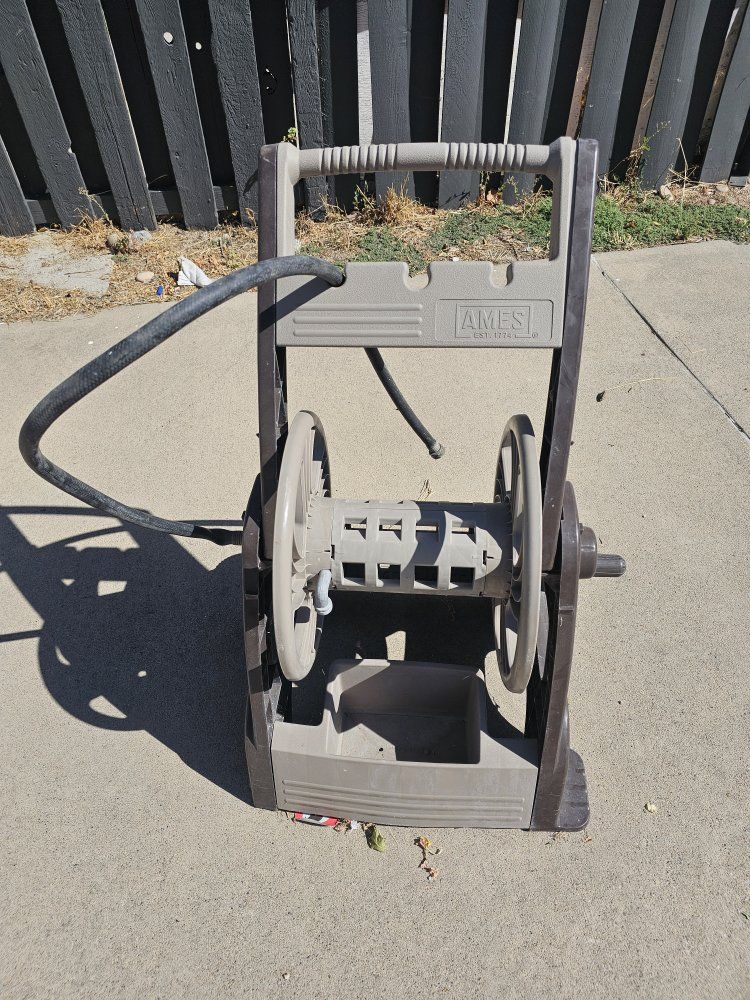 AMES Rolling Garden Hose Cart Reel with Wheels and Storage Tray