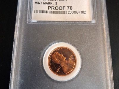 2000 LINCOLN CENT CERTIFIED