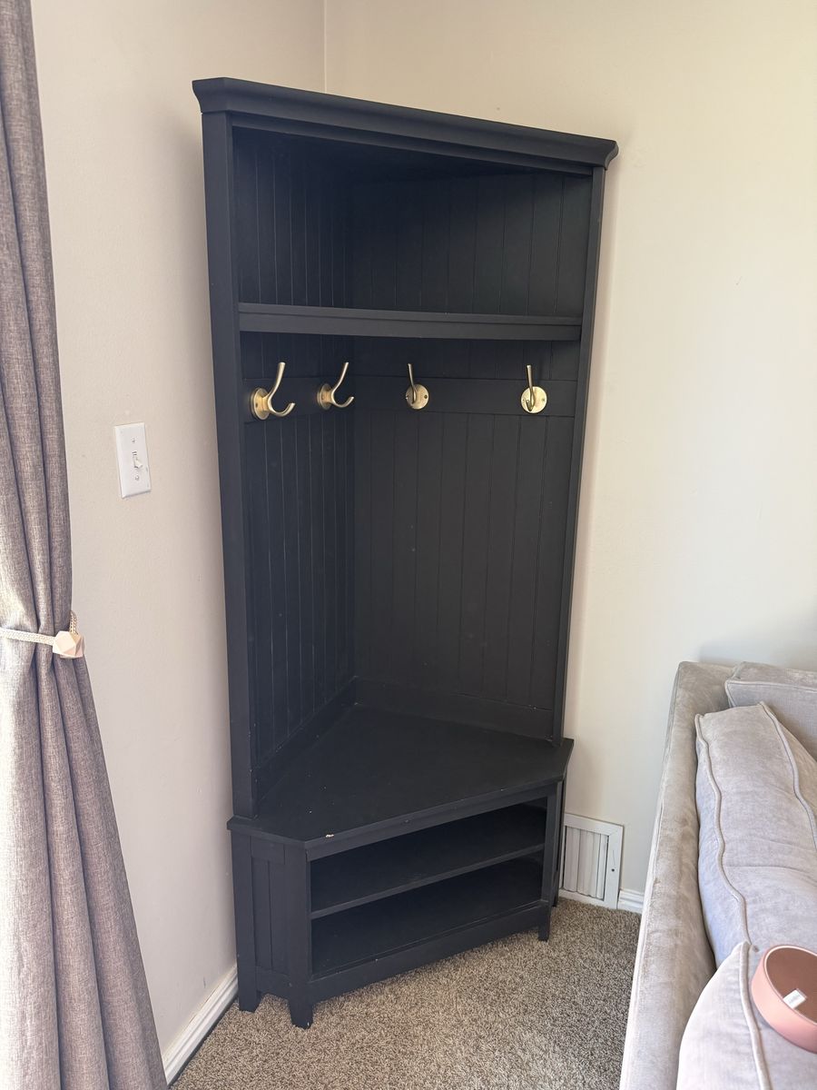 Corner Hall Tree with shoe bench