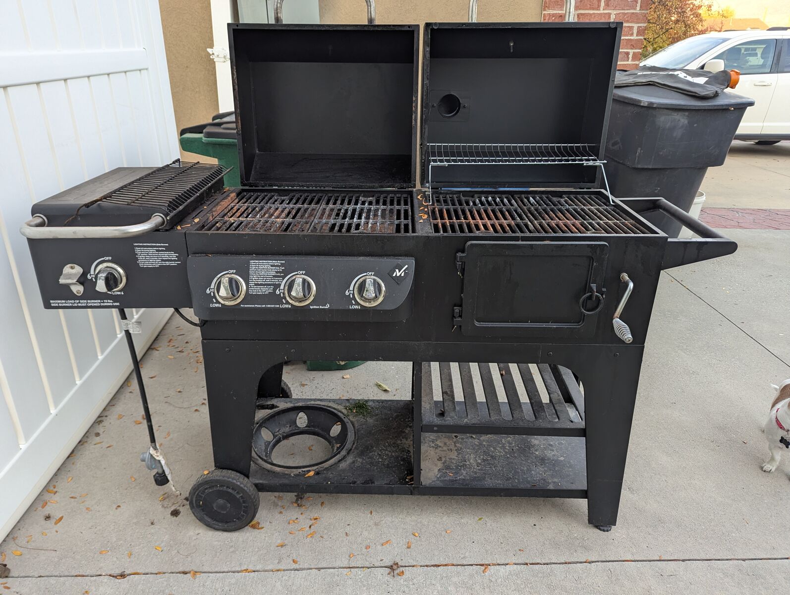 Members Mark Pro Series Dual BBQ & Smoker