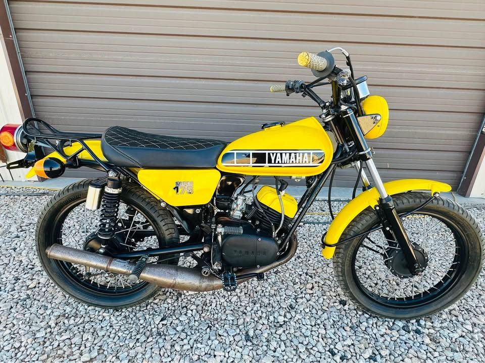 1971 Yamaha DT Super 175 custom retro build. Only one in the world!