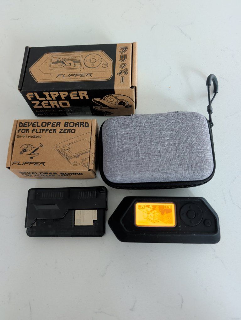 Flipper Zero w/wifi dev board