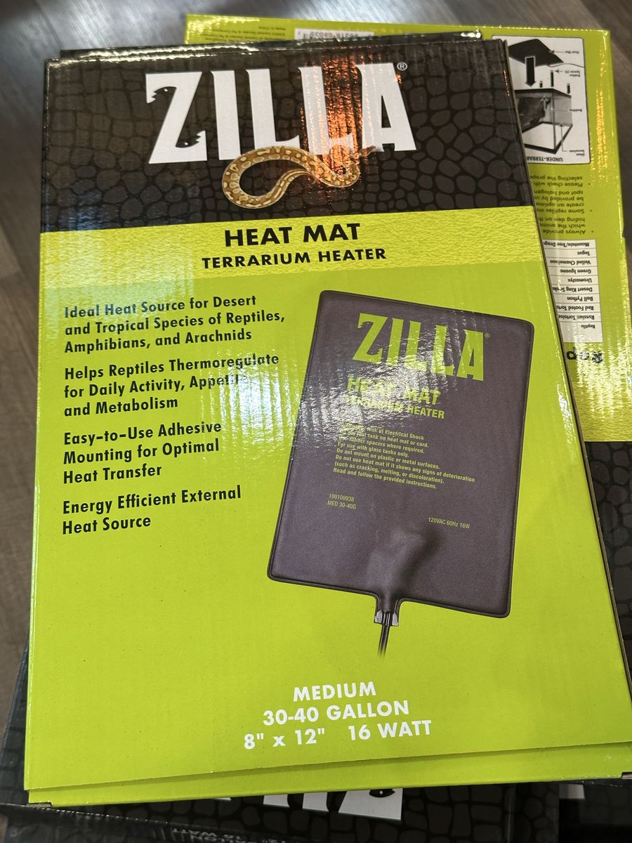 ZILLA Heat Mat Terrarium Heater Medium 30-40 Gallon 8" x 12" 16W for Reptiles