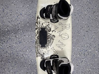 Ronix Vault 128cm Wakeboard with Bindings