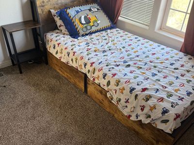 Twin bedroom set with mattress