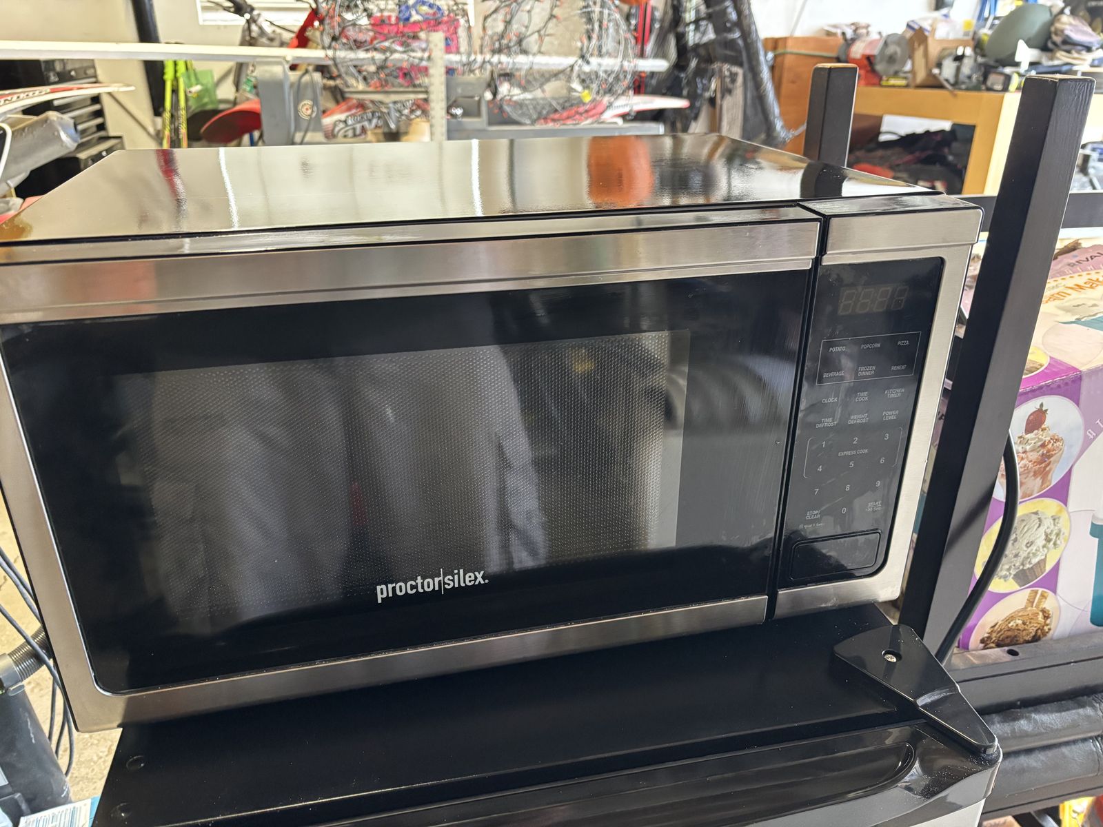 Proctor/silex Microwave