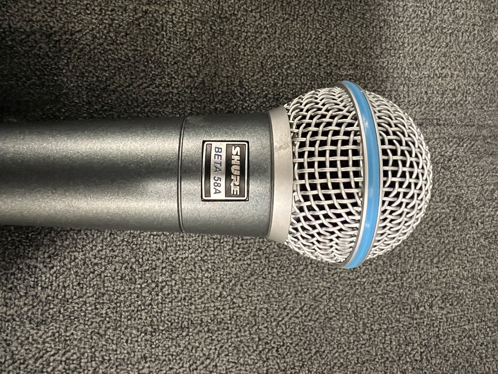 Shure Beta 58A Supercardioid Dynamic Vocal Microphone + Clips & Pouch — $120 OBO
