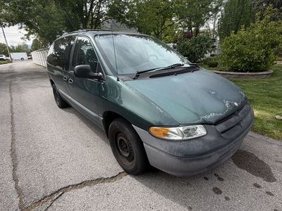 1996 DODGE GRAND CARAVAN SE