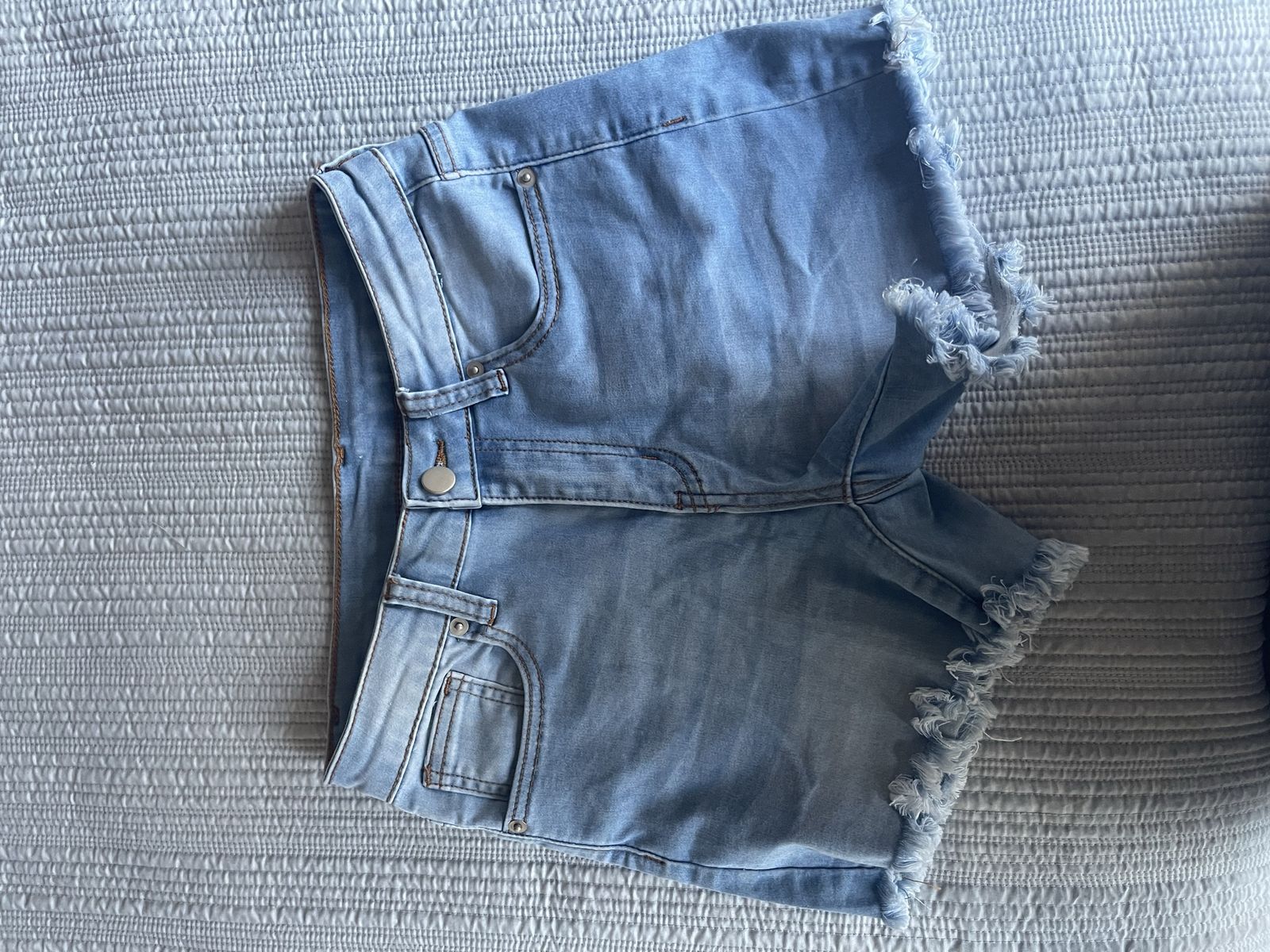 Born Primitive Jean Women's Shorts - SMALL