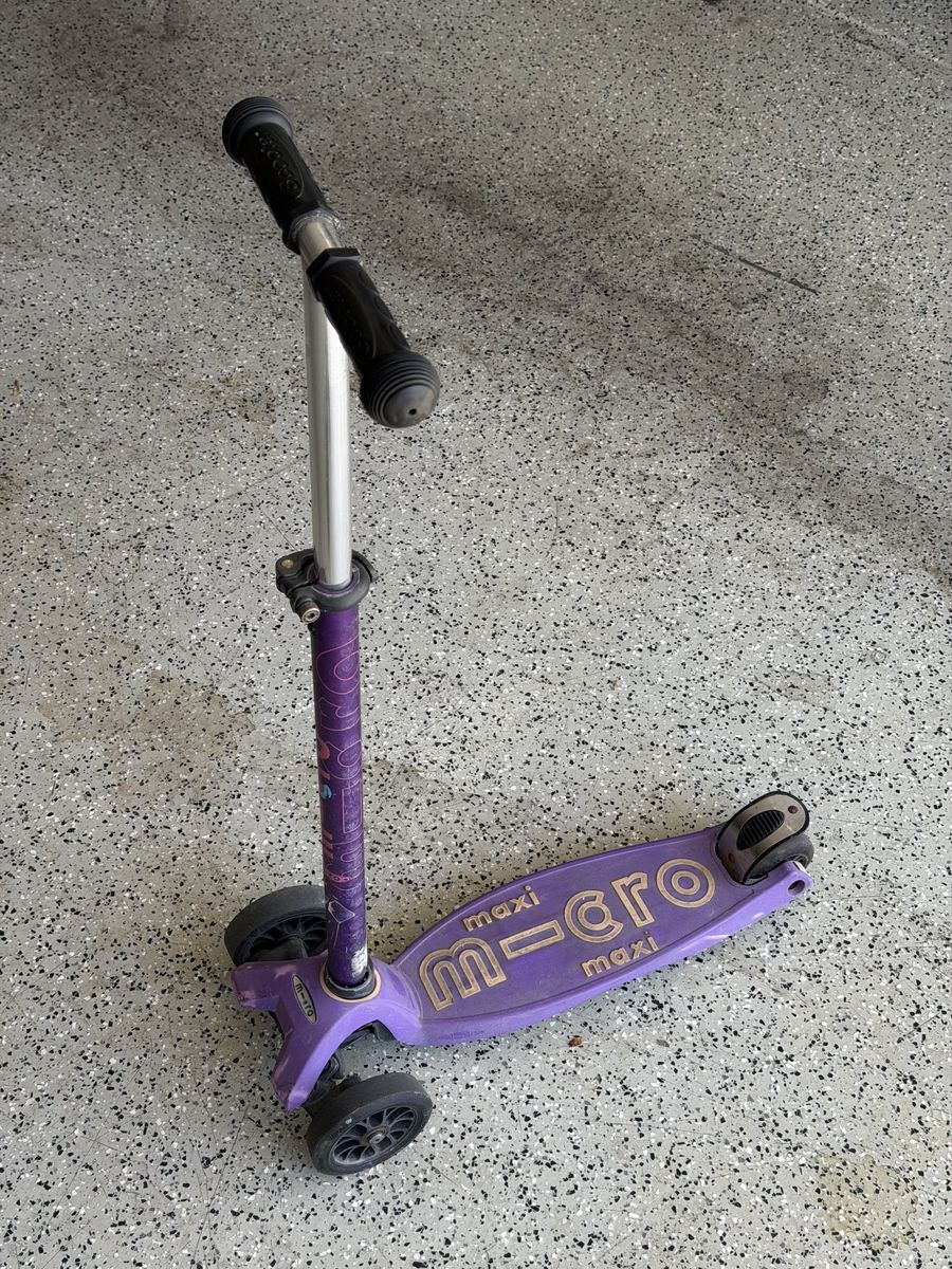 Maxi Micro Kids Scooter