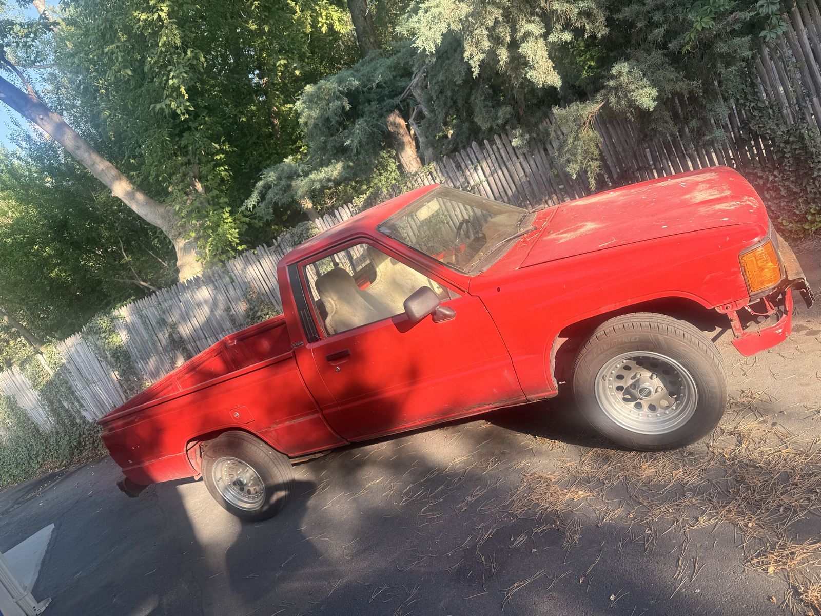 1986 Toyota Pickup Base