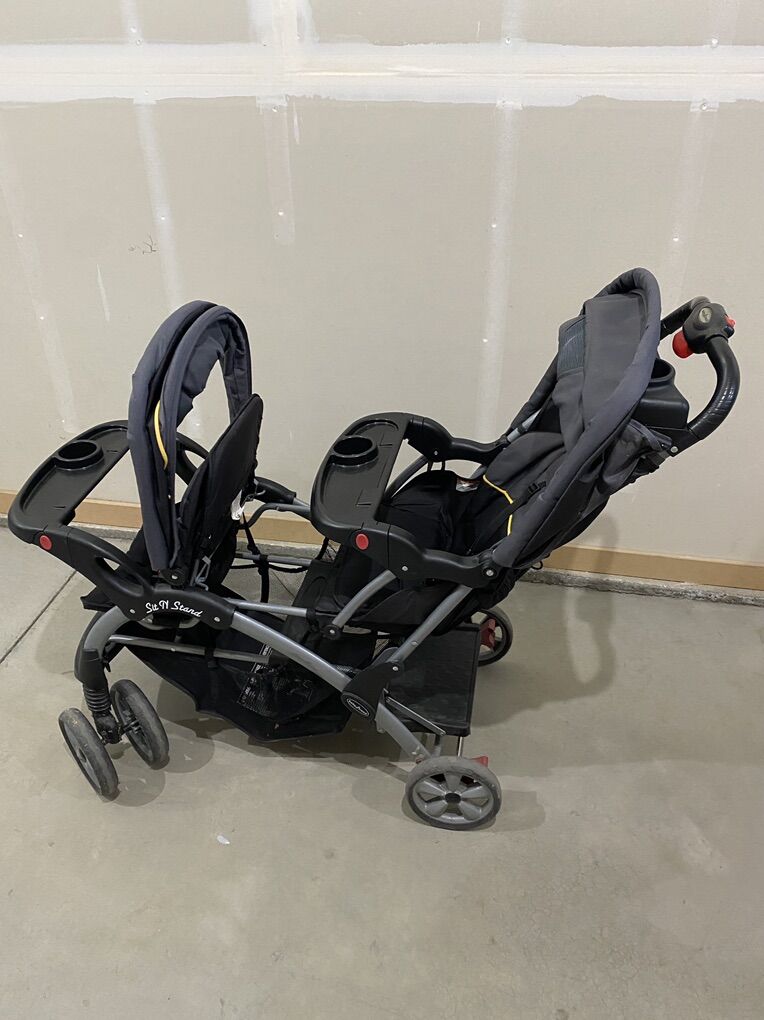 Baby Trend Sit-n-stand Stroller 2 Person