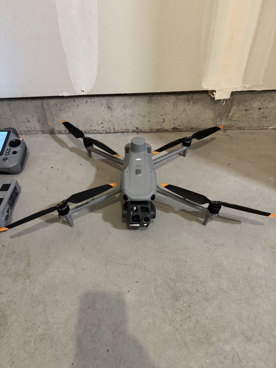 Dji M4T