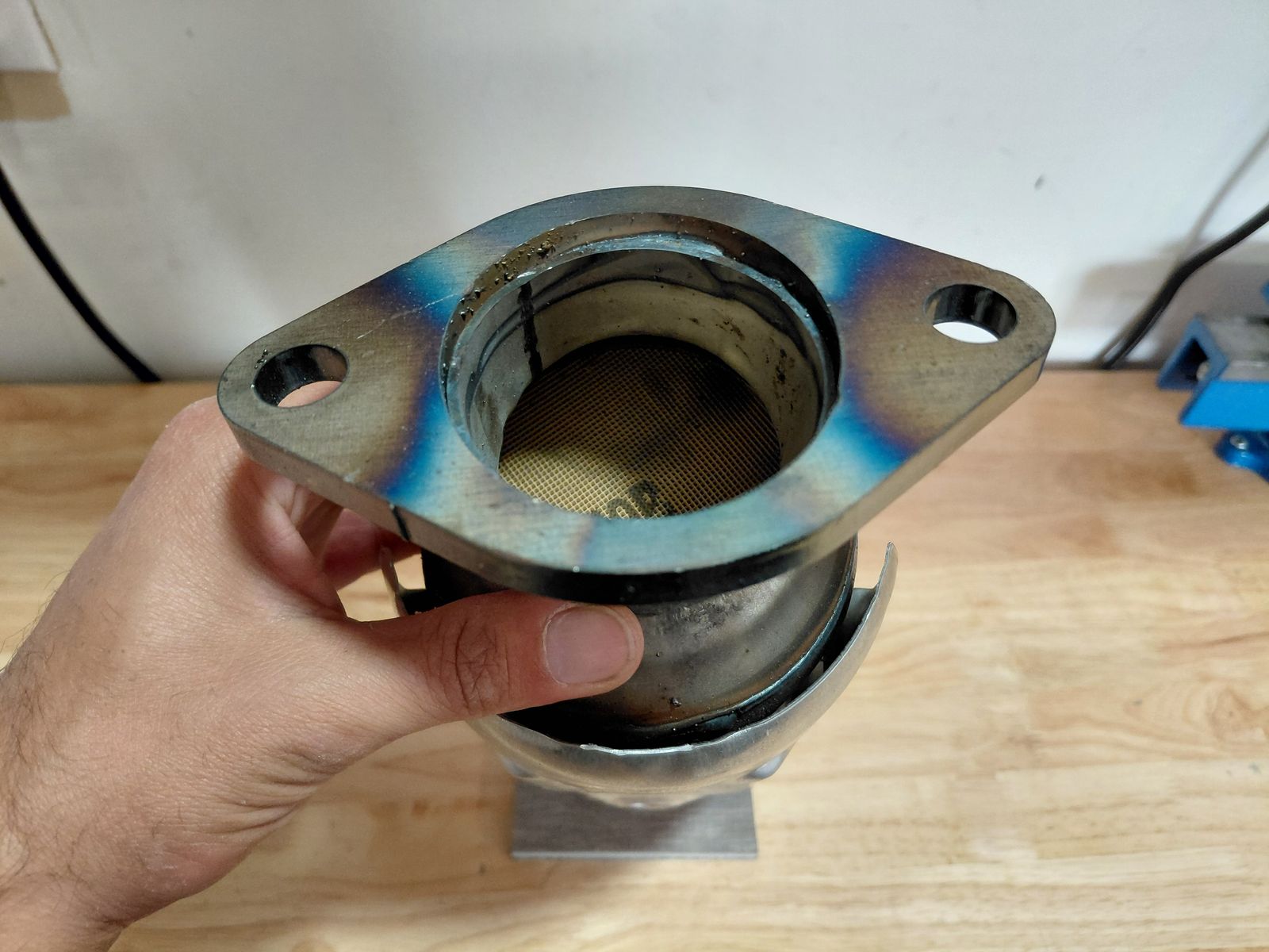 Main image 3