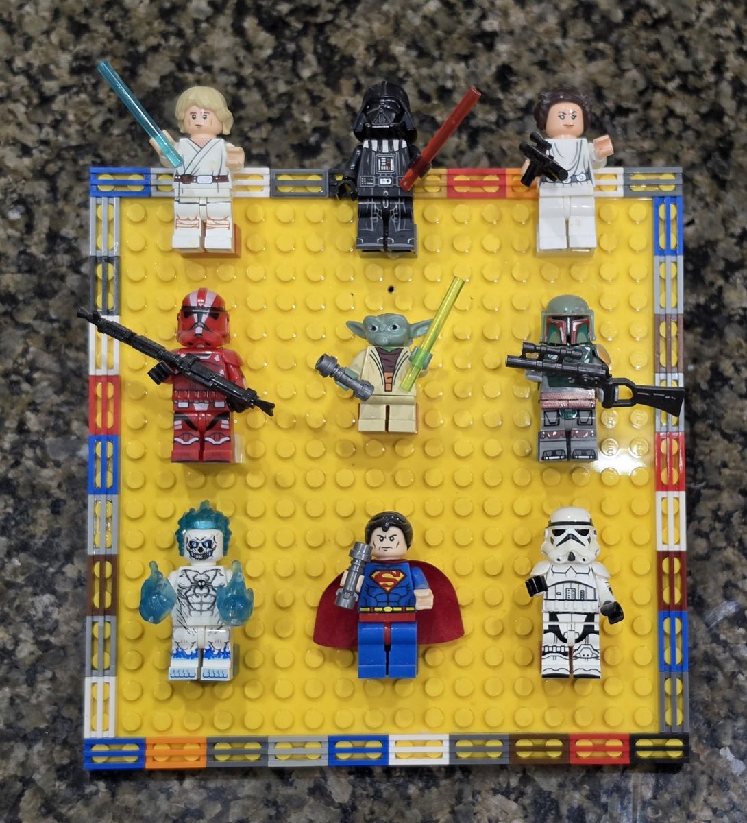 Minifigure Collection - Marvel, Horror, Pop Culture, Star Wars, Stranger Things, Rock Star - 190 Figures & Baseplates