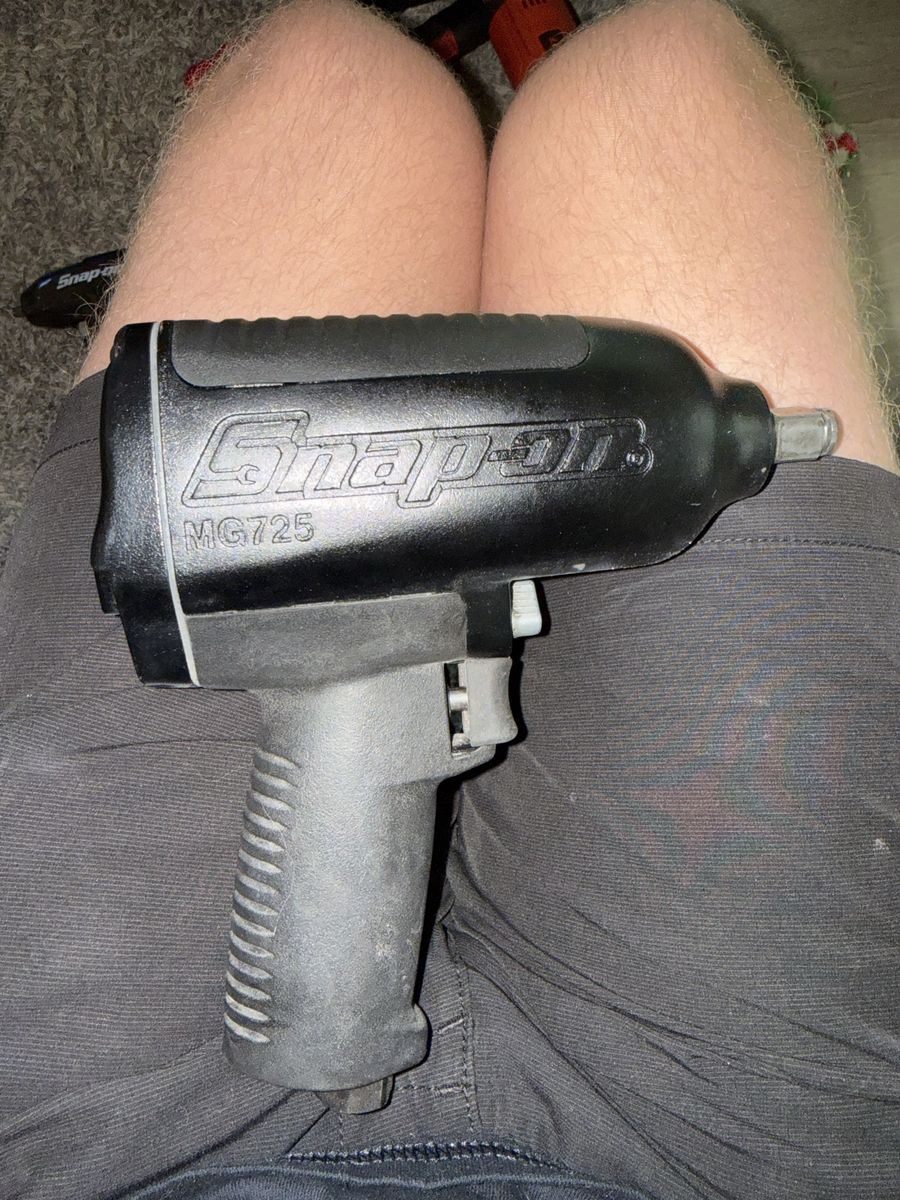 Snap-on air impact MG725A 1/2 inch great condition