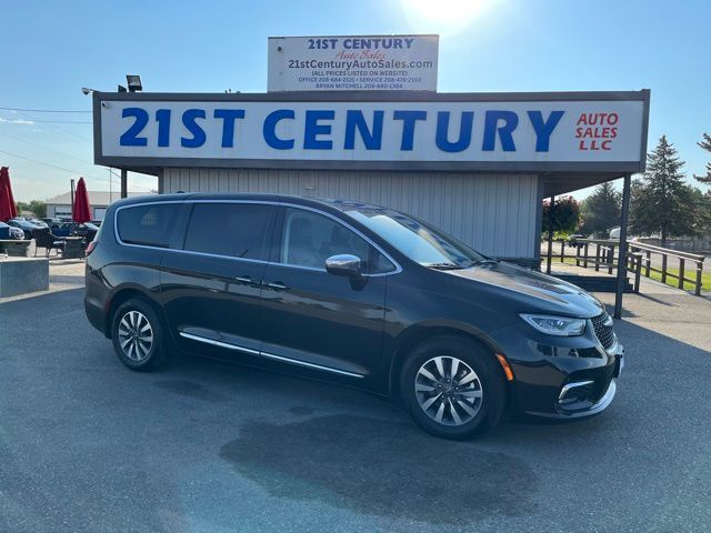 2023 Chrysler Pacifica Plug-In Hybrid Limited