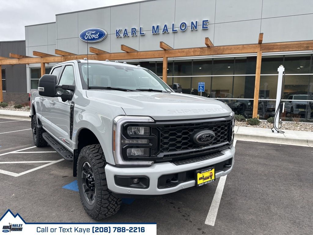 2026 Ford F-350 Lariat