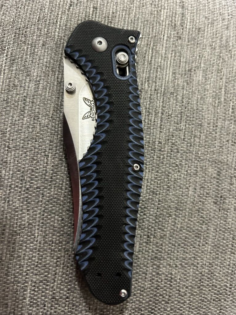 BenchmaDe Contigo (Rare)