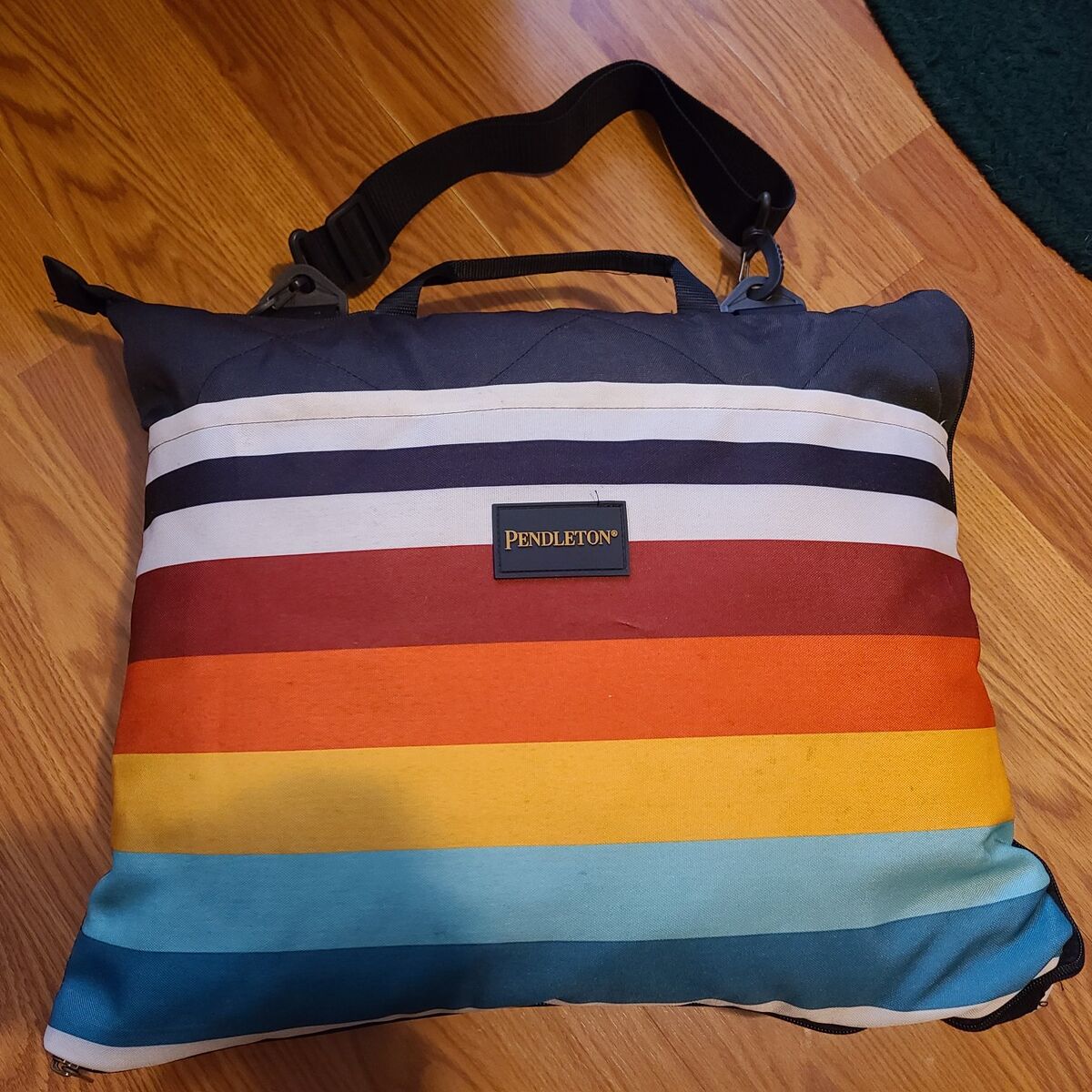 Pendleton Outdoor Packable Blanket