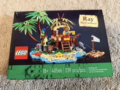 LEGO Ray The Castaway 40566 Building Set 239 pcs New Sealed