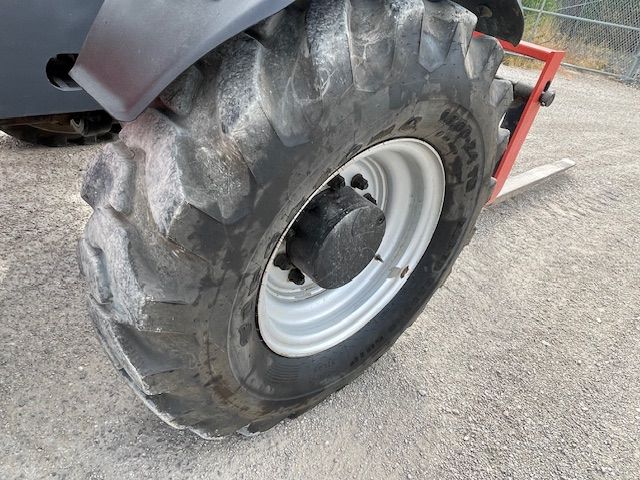 Main image 11