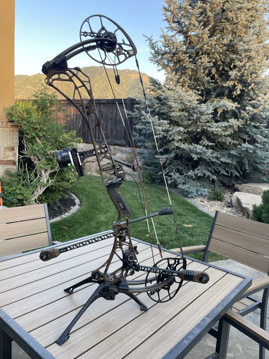 Mathews ARC 30
