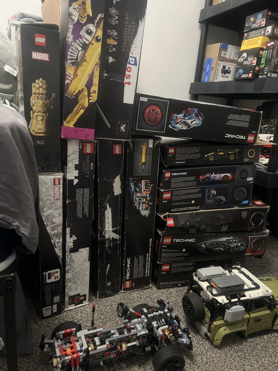 Various LEGO Technic & Marvel Sets - Partially Built, Mixed Parts Lot