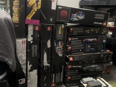 Various LEGO Technic & Marvel Sets - Partially Built, Mixed Parts Lot