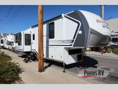 New 2026 Alliance RV Paradigm 340RL