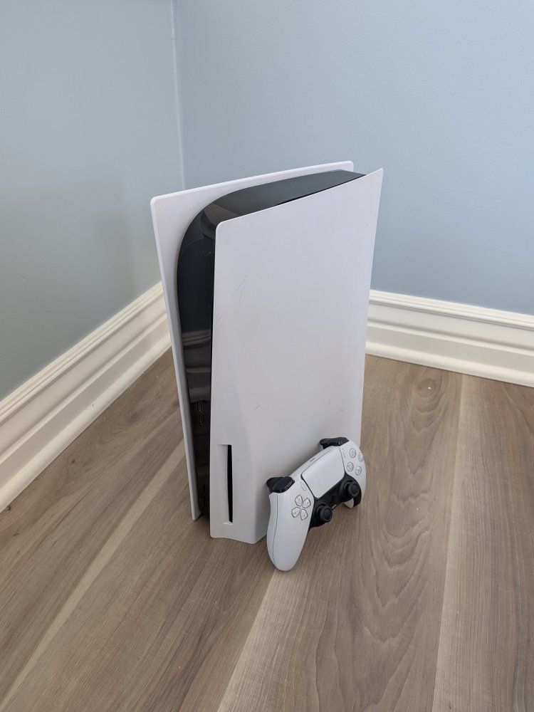 PlayStation 5 Fat (Disk Edition) /w Controller and Cables
