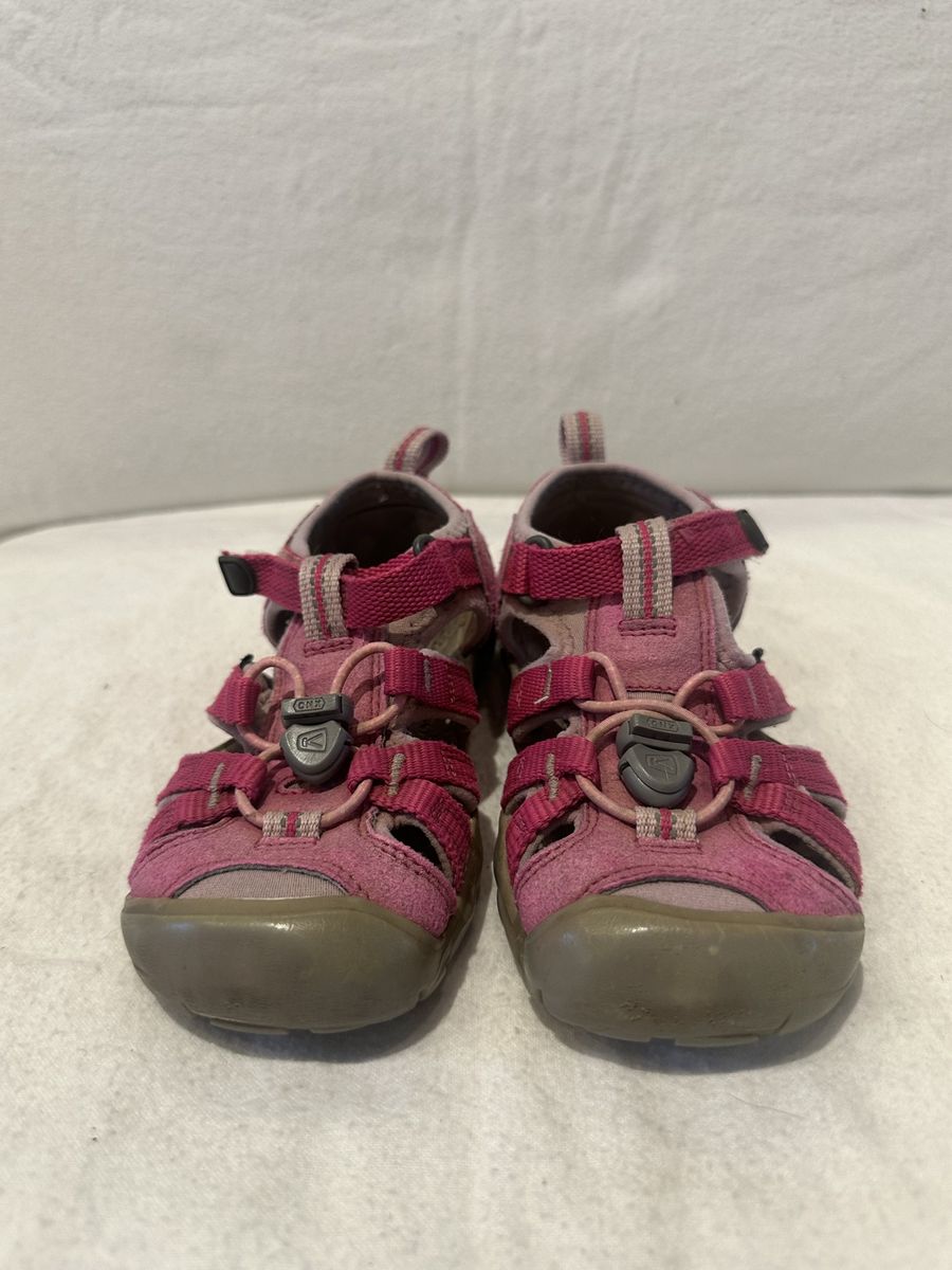 Keen toddler, size 13, hot pink, slim style, washable, hiking sandals