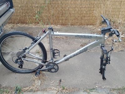 Specialized Hardrock Sport Mountain Bike Frame & Rear Wheel (Incomplete)