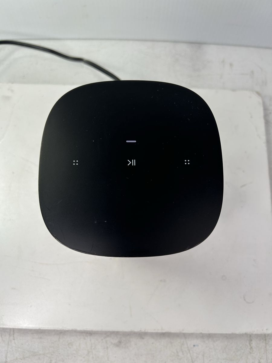 Main image 3