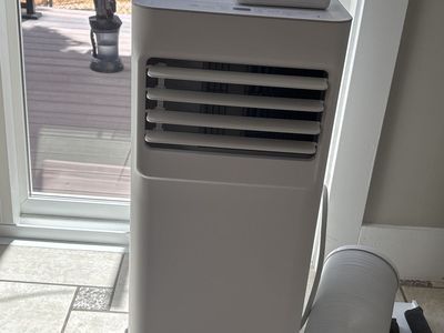 Vissani Portable Room AC Unit - White, Used One Summer