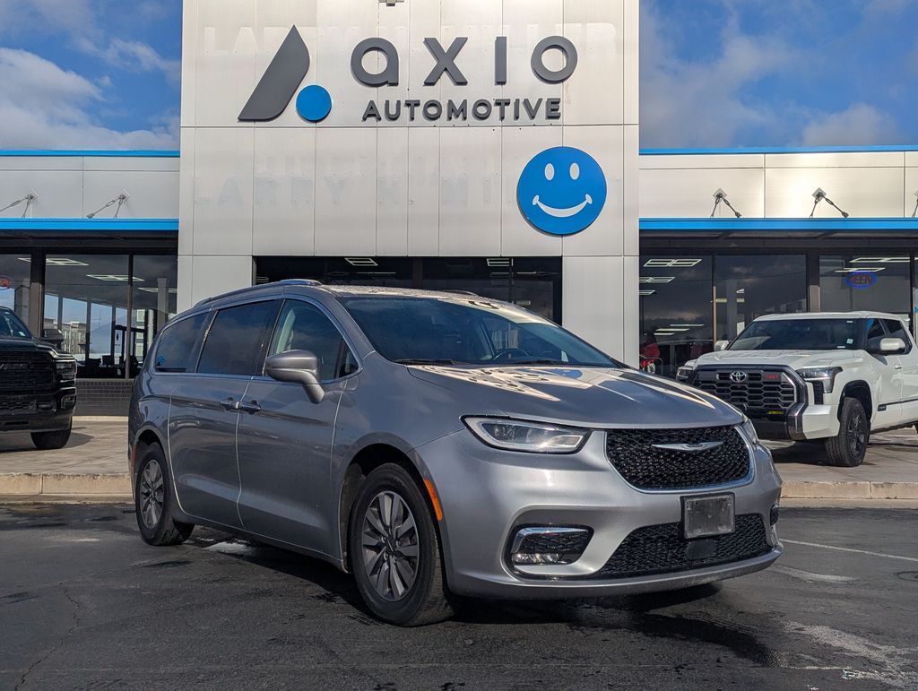 2021 Chrysler Pacifica Touring L