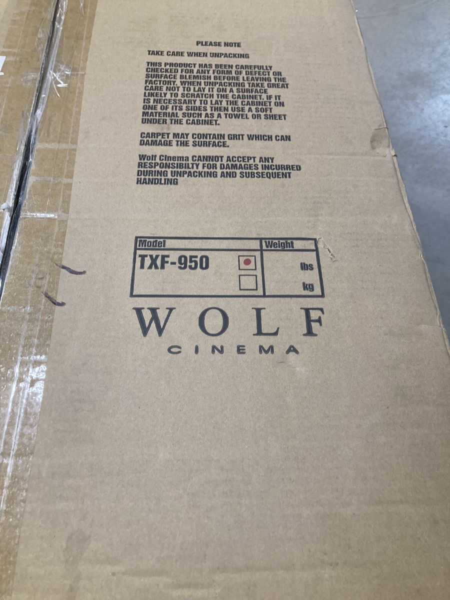 Wolf Cinema TXF-950 Projector