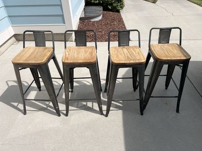 4 Stools