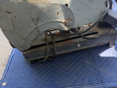 Fastenal Heavy Duty Industrial Abrasive Chop Saw, 15 Amps, 120 Volts, Model 2002