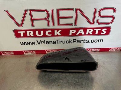 Peterbilt Trim-Header Bucket, Part # S60-6058