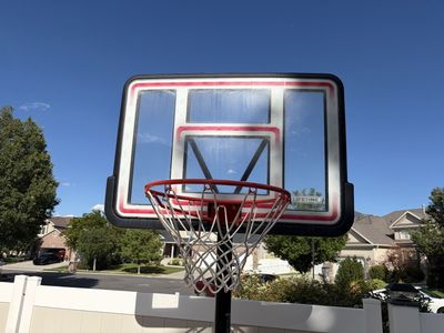 Lifetime Portable Basketball Hoop System with Adjustable Height