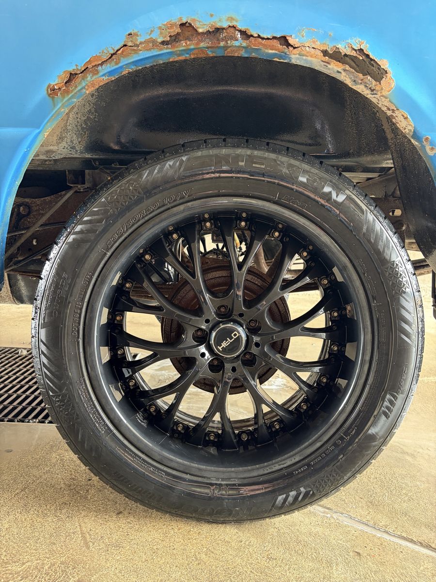 Helo 5x4.5 Wheels