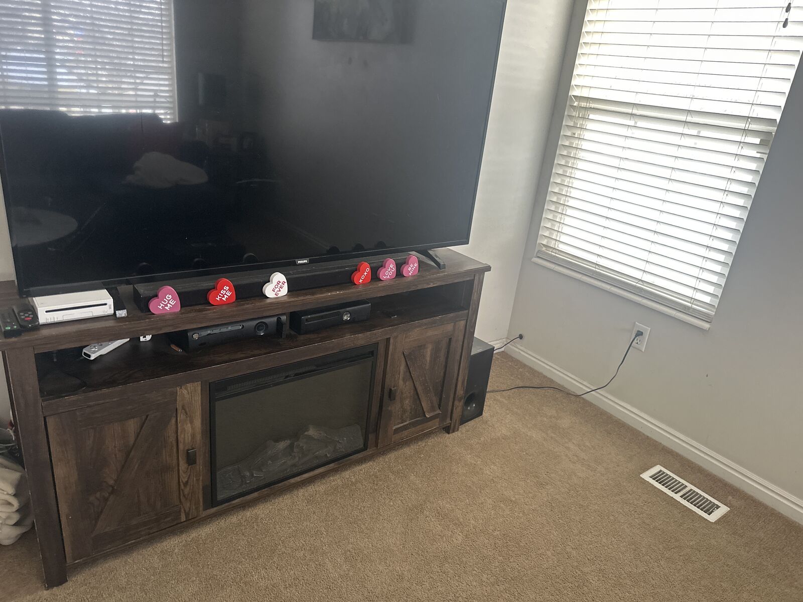 Tv stand - heater fireplace